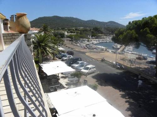 Imagen de los exteriores del Hotel Le Richiardi. Foto 18