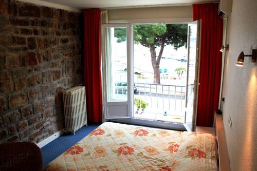 Imagen de la habitación del Hotel Le Richiardi. Foto 16