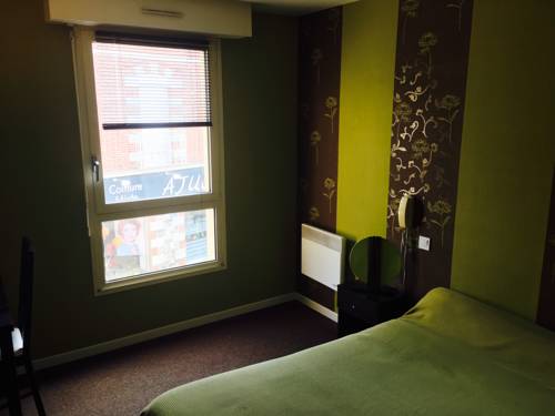 Imagen de la habitación del Hotel Le Ricordeau. Foto 4