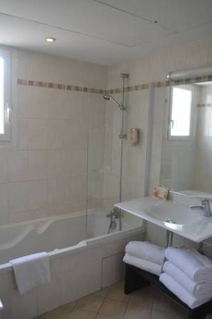 Imagen de la habitación del Hotel Le Rivage, MANDELIEU-LA-NAPOULE. Foto 12