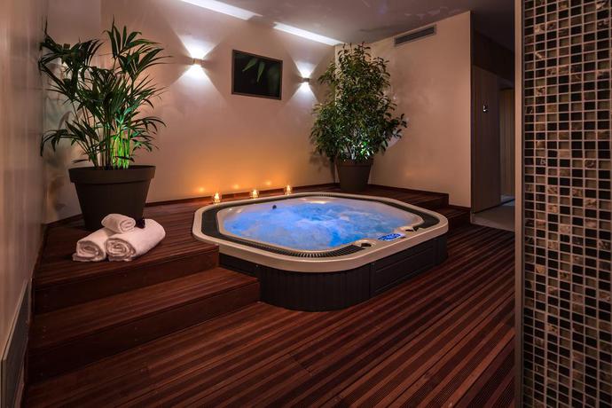 Imagen de los interiores del Hotel Le Rive Droite and Spa. Foto 10