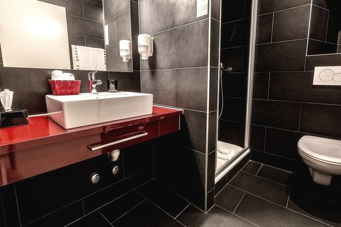 Imagen de la habitación del Hotel Le Rive Sud. Foto 13