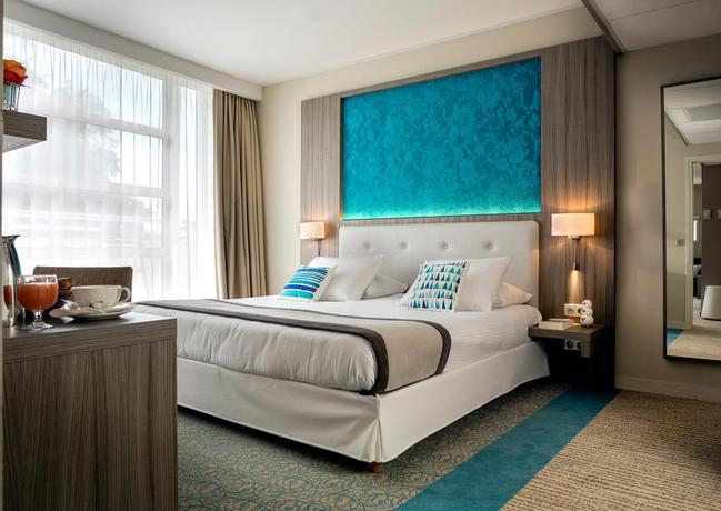 Imagen de la habitación del Hotel Le Riviera, AIX LES BAINS. Foto 8