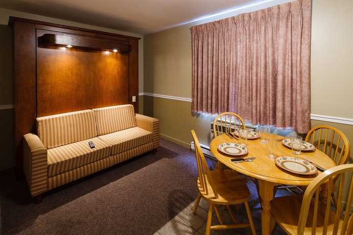 Imagen de la habitación del Hotel Le Roberval. Foto 5