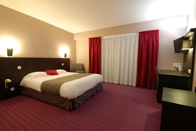 Imagen de la habitación del Hotel Le Robinson. Foto 5
