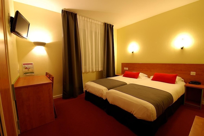 Imagen de la habitación del Hotel Le Robinson. Foto 6