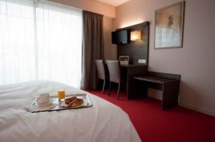 Imagen de la habitación del Hotel Le Robinson. Foto 8