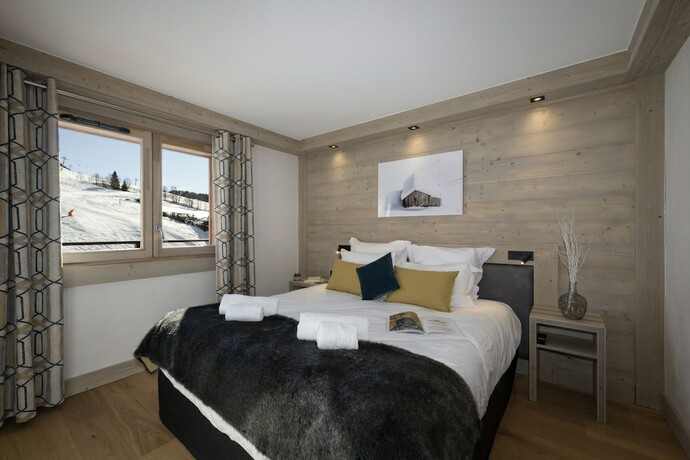 Imagen de la habitación del Hotel Le Roc des Tours, Le Grand-Bornand. Foto 11
