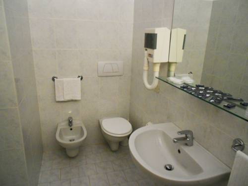 Imagen de la habitación del Hotel Le Rocce Del Capo. Foto 13