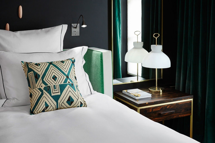 Imagen de la habitación del Hotel Le Roch. Foto 8