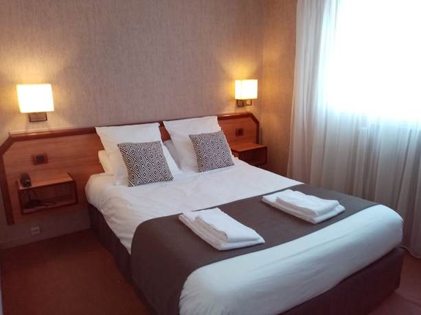 Imagen de la habitación del Hotel Le Rocher Des Marais. Foto 9