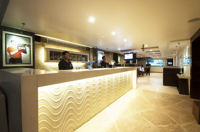 Imagen de los interiores del Hotel Le Roi Delhi. Foto 16