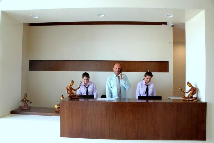 Imagen general del Hotel Le Roi Jammu. Foto 4