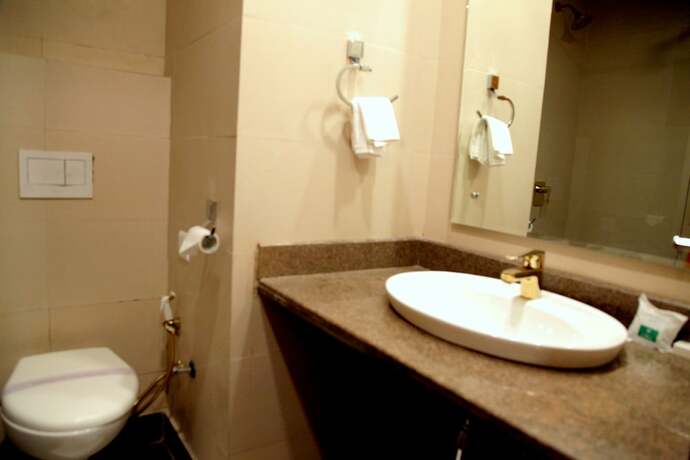 Imagen general del Hotel Le Roi Jammu. Foto 12