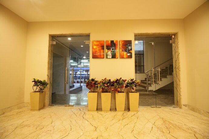 Imagen de los interiores del Hotel Le Roi Raipur. Foto 28