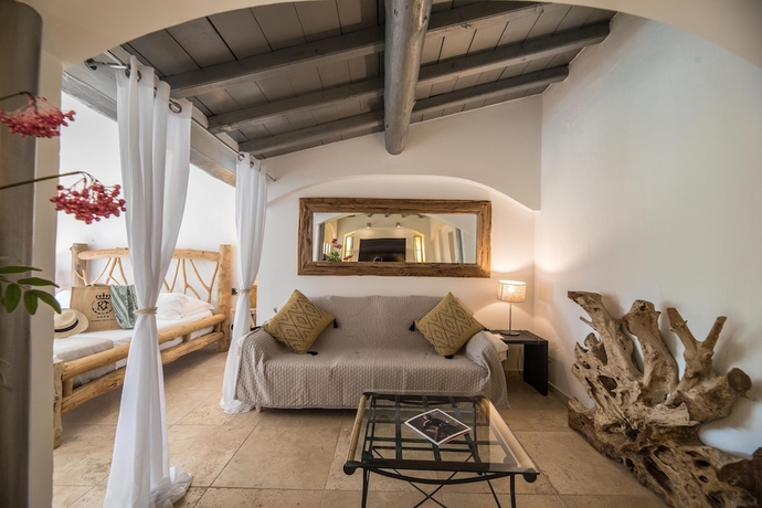 Imagen de la habitación del Hotel Le Roi Théodore. Foto 4