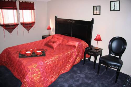 Imagen de la habitación del Hotel Le Romanesque. Foto 3