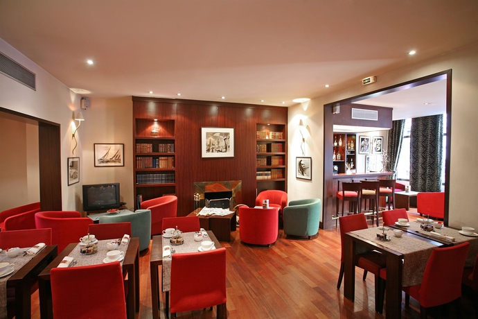 Imagen del bar/restaurante del Hotel Le Roosevelt. Foto 2