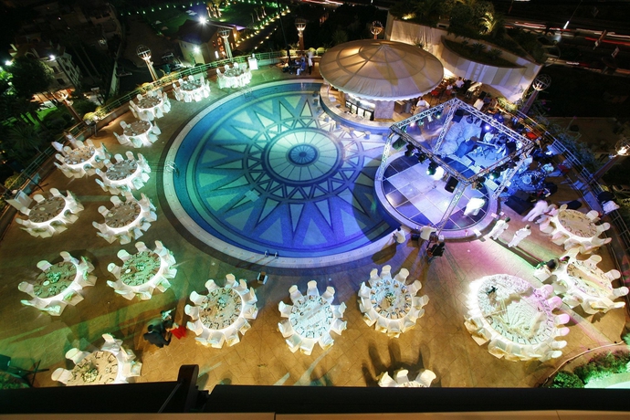 Imagen de los exteriores del Hotel Le Royal - Beirut. Foto 12