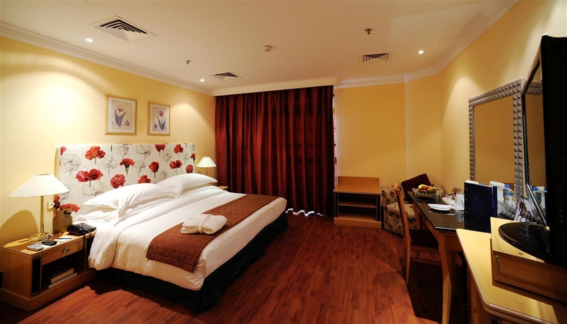 Imagen de la habitación del Hotel Le Royal. Foto 3