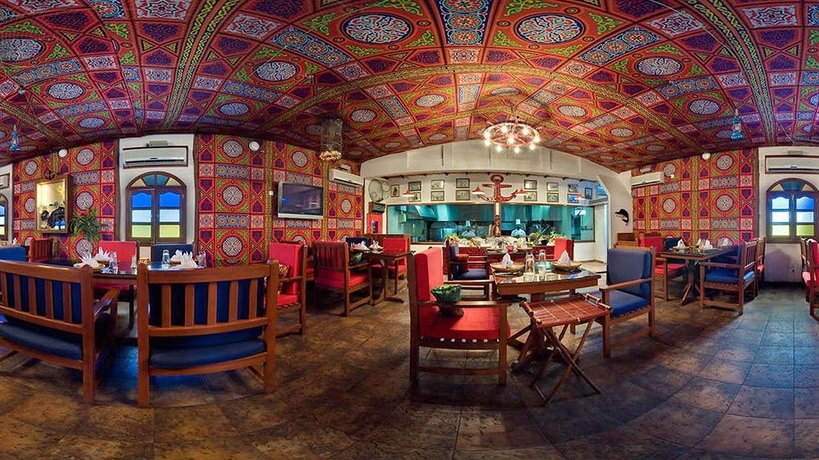 Imagen del bar/restaurante del Hotel Le Royal, Kuwait. Foto 1