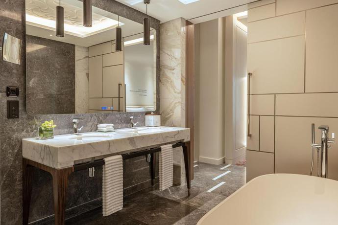 Imagen de la habitación del Hotel Le Royal Méridien Place Vendôme Lusail. Foto 9