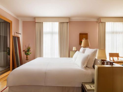 Imagen de la habitación del Hotel Le Royal Monceau - Raffles Paris. Foto 12