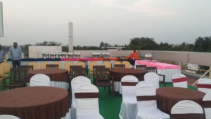 Imagen de los interiores del Hotel Le Ruchi The Prince. Foto 15