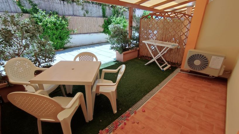 Imagen de la habitación del Hotel Le Sabbie Calasetta. Foto 7