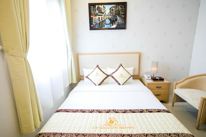Imagen de la habitación del Hotel Le Saigon. Foto 21
