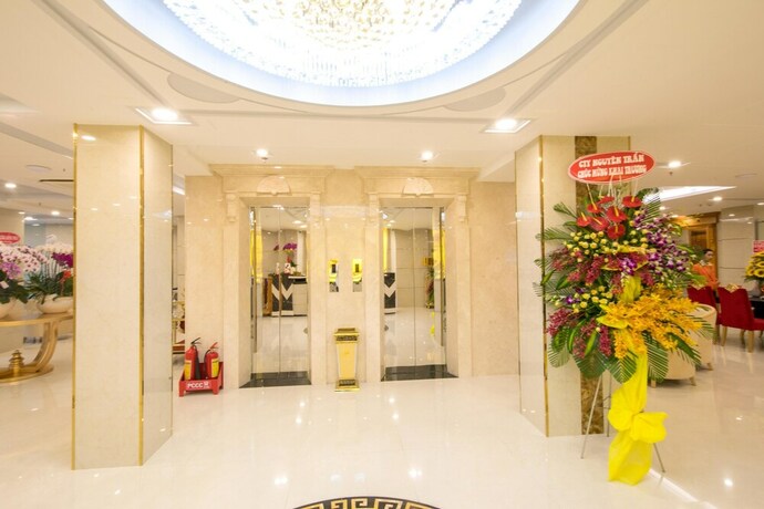 Imagen de los interiores del Hotel Le Saigon. Foto 24