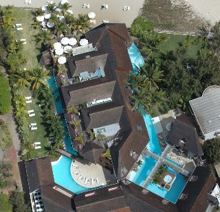 Imagen de los exteriores del Hotel Le Saint Alexis. Foto 12