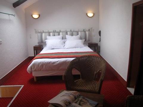 Imagen de la habitación del Hotel Le Saint Amant. Foto 3