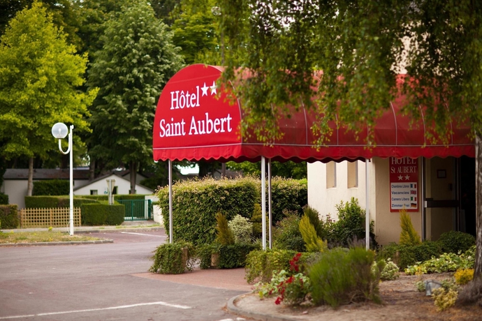 Imagen de los exteriores del Hotel Le Saint Aubert. Foto 11