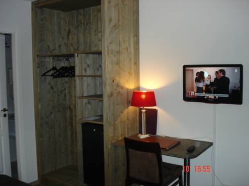 Imagen de la habitación del Hotel Le Saint Barnabé and Spa. Foto 12