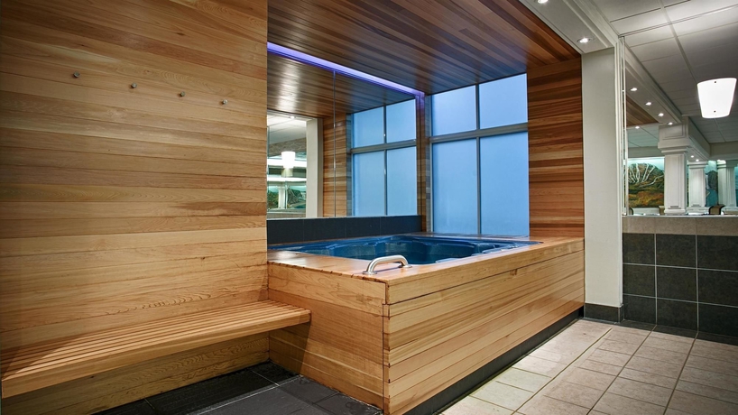Imagen de la piscina del Hotel Le Saint Edouard, WorldHotels Distinctive. Foto 15