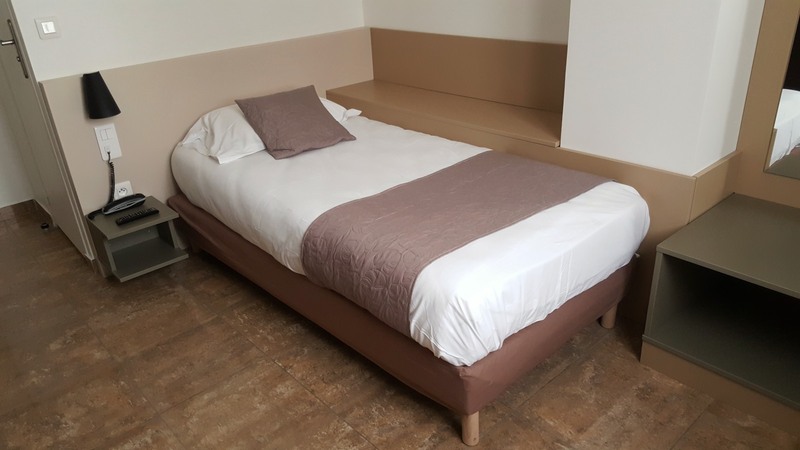 Imagen general del Hotel Le Saint Germain, Aeropuerto París CDG Roissy. Foto 3