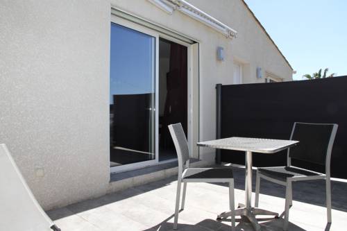 Imagen de la habitación del Hotel Le Saint Germain, Pezenas. Foto 8