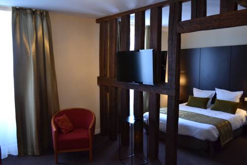 Imagen de la habitación del Hotel Le Saint Jacques. Foto 5
