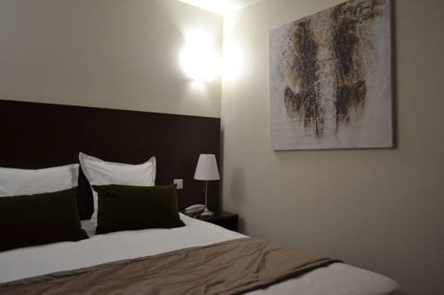 Imagen de la habitación del Hotel Le Saint Jacques. Foto 15