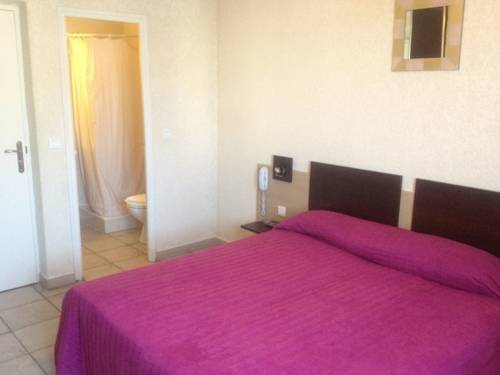 Imagen de la habitación del Hotel Le Saint Jean. Foto 5