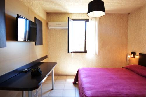 Imagen de la habitación del Hotel Le Saint Jean. Foto 6