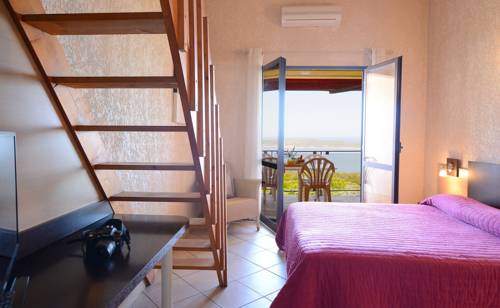 Imagen de la habitación del Hotel Le Saint Jean. Foto 9