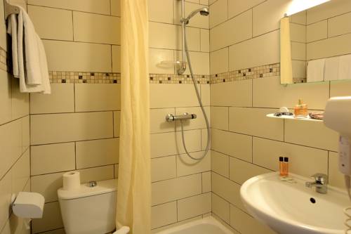 Imagen de la habitación del Hotel Le Saint Jean. Foto 10