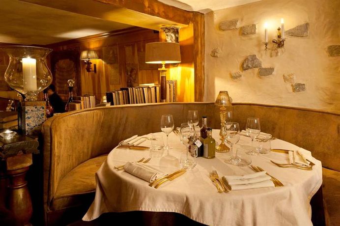 Imagen del bar/restaurante del Hotel Le Saint Joseph. Foto 3