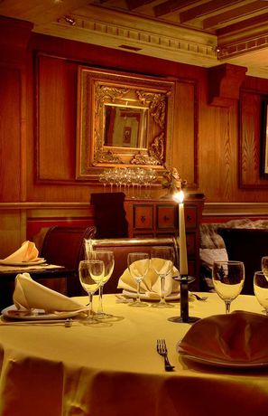 Imagen del bar/restaurante del Hotel Le Saint Joseph. Foto 8