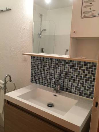 Imagen de la habitación del Hotel Le Saint Remy. Foto 4