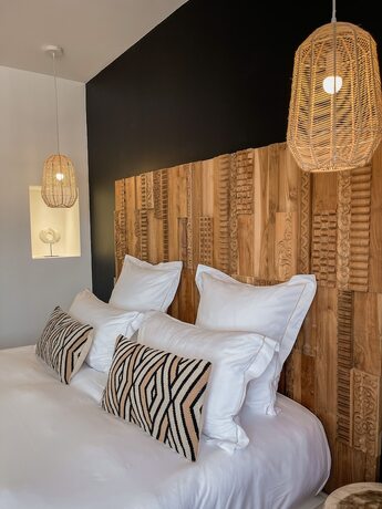 Imagen de la habitación del Hotel Le Saint Remy. Foto 17