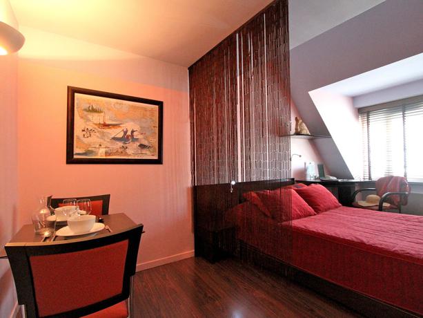 Imagen de la habitación del Hotel Le Saint-georges Vendome. Foto 4