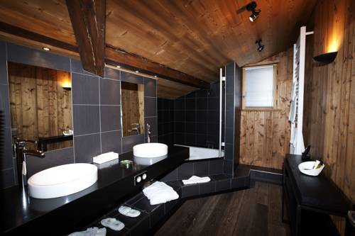 Imagen de la habitación del Hotel Le Samoyede. Foto 9